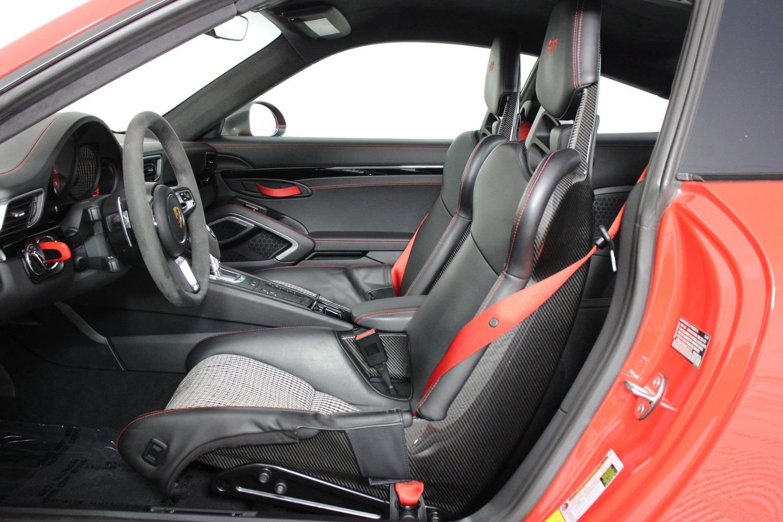 Certified 2019 Porsche 911 Carrera T RWD image 6