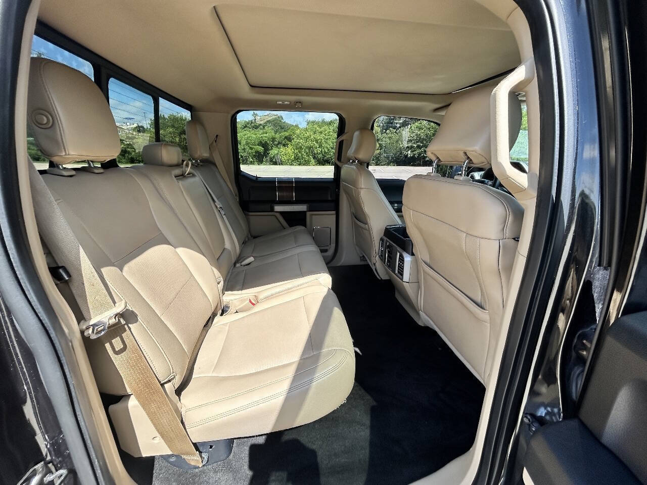 Used 2015 Ford F150 Lariat w/ Equipment Group 502A Luxury AWD/4WD image 13