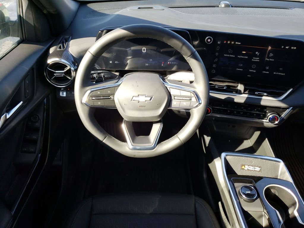 New 2026 Chevrolet Equinox LT w/ Convenience Package II image 13