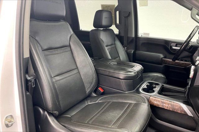Used 2020 GMC Sierra 3500 Denali w/ Denali Ultimate Package image 6