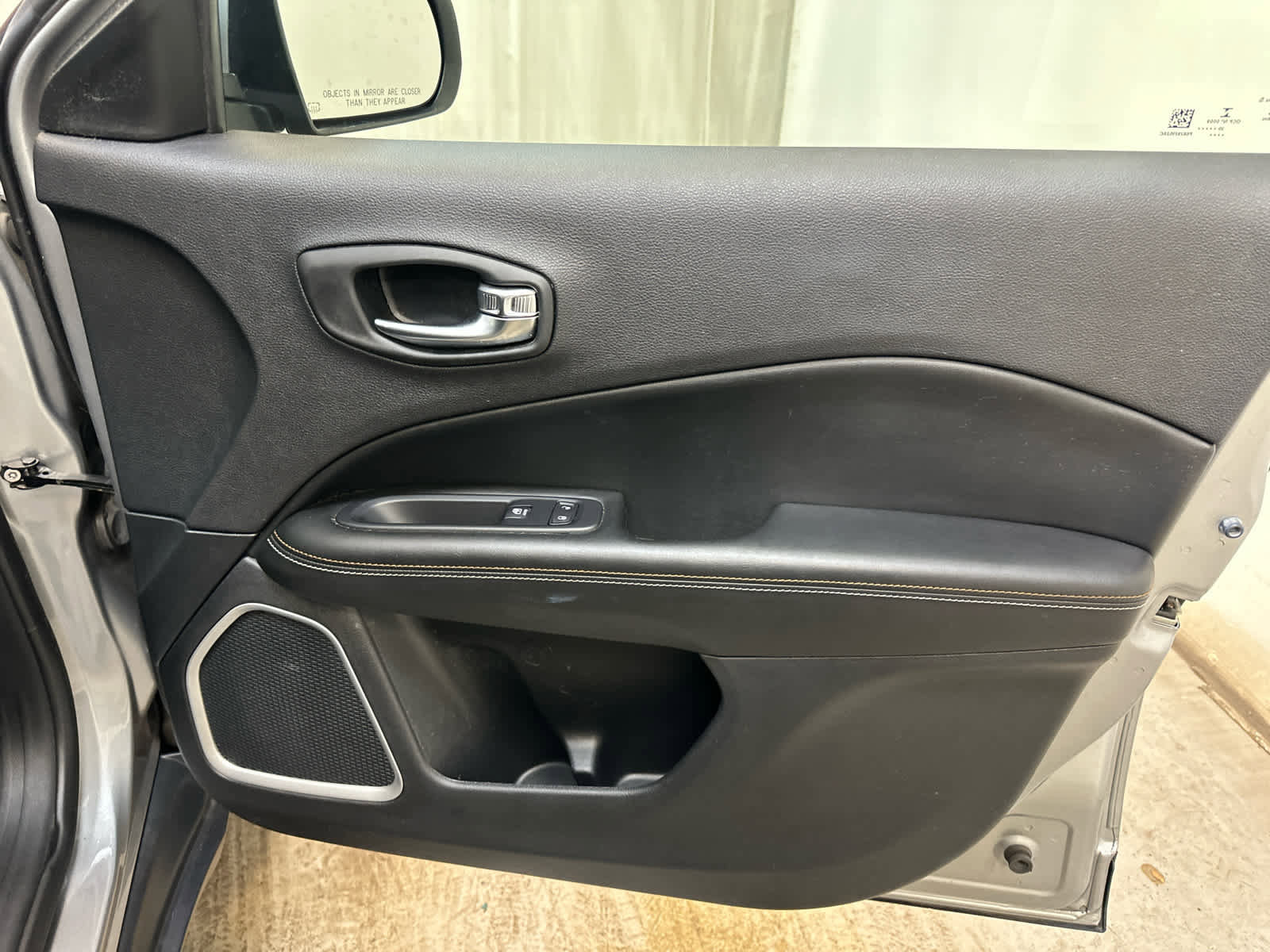 Used 2021 Jeep Compass Latitude w/ Convenience Group image 27