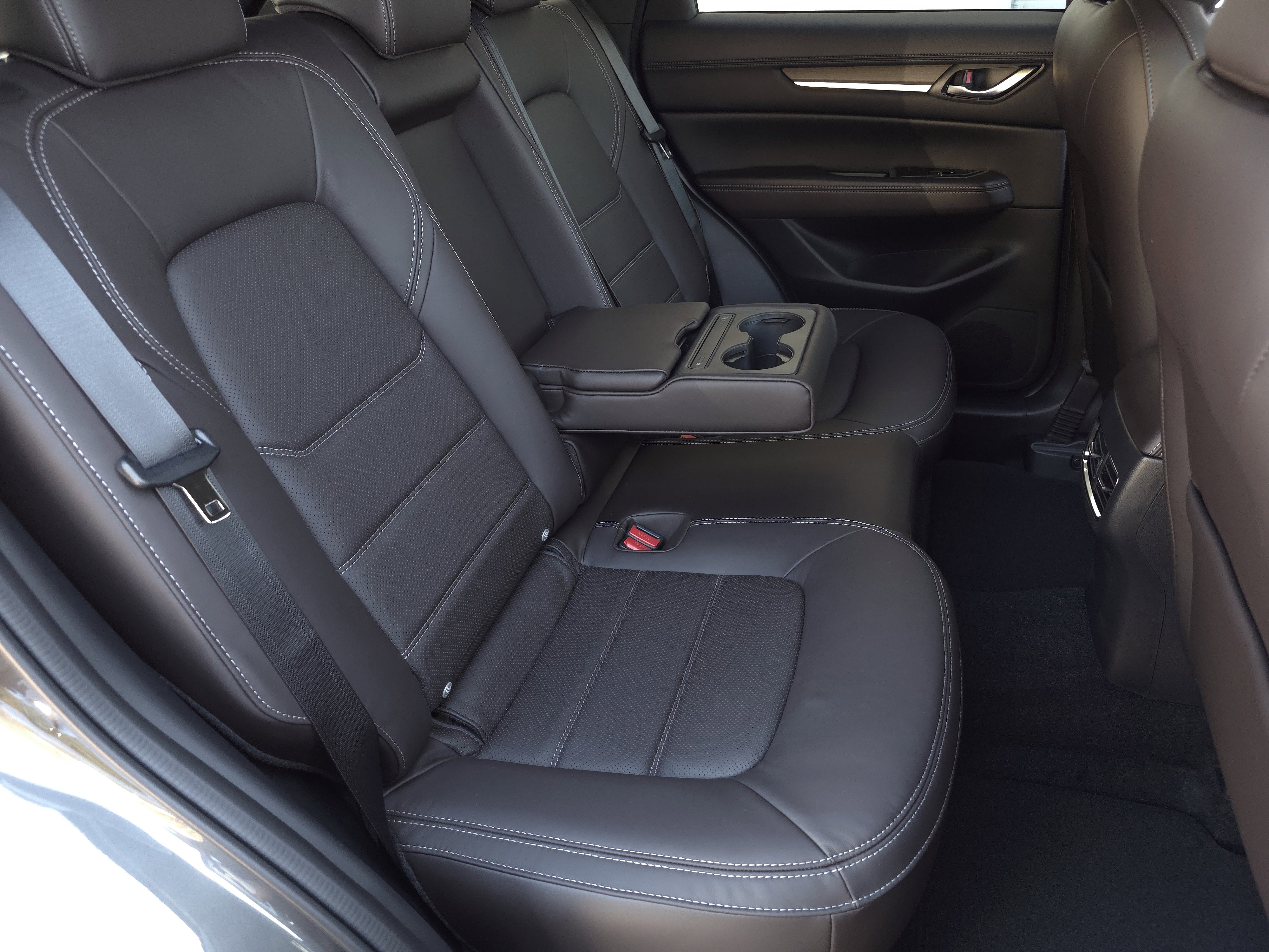 New 2025 MAZDA CX-5 Signature image 37