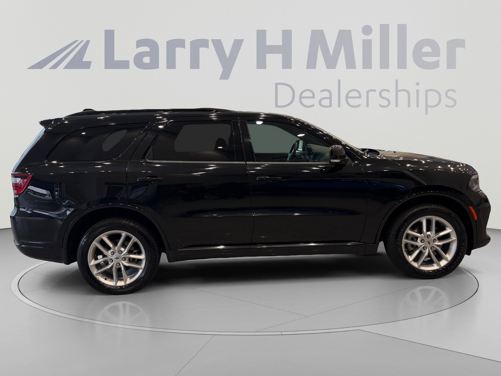 Used 2023 Dodge Durango GT AWD/4WD image 6