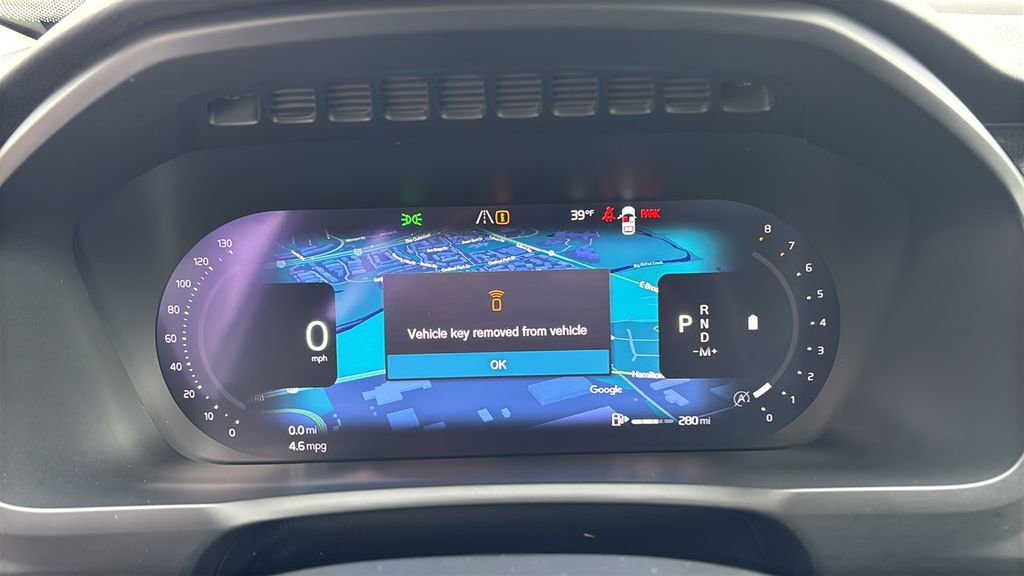 Certified 2023 Volvo XC90 B5 Plus w/ Protection Package Premier image 16