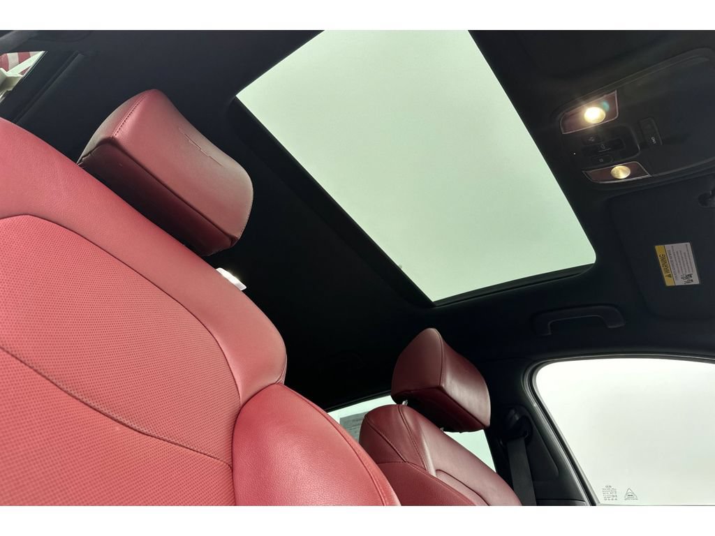 Used 2022 Kia Stinger GT1 w/ Red Interior Color Package RWD image 18