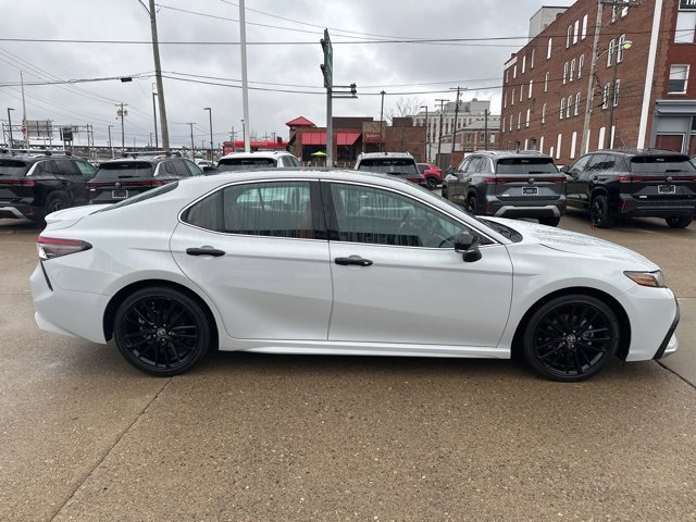 Used 2024 Toyota Camry XSE image 6