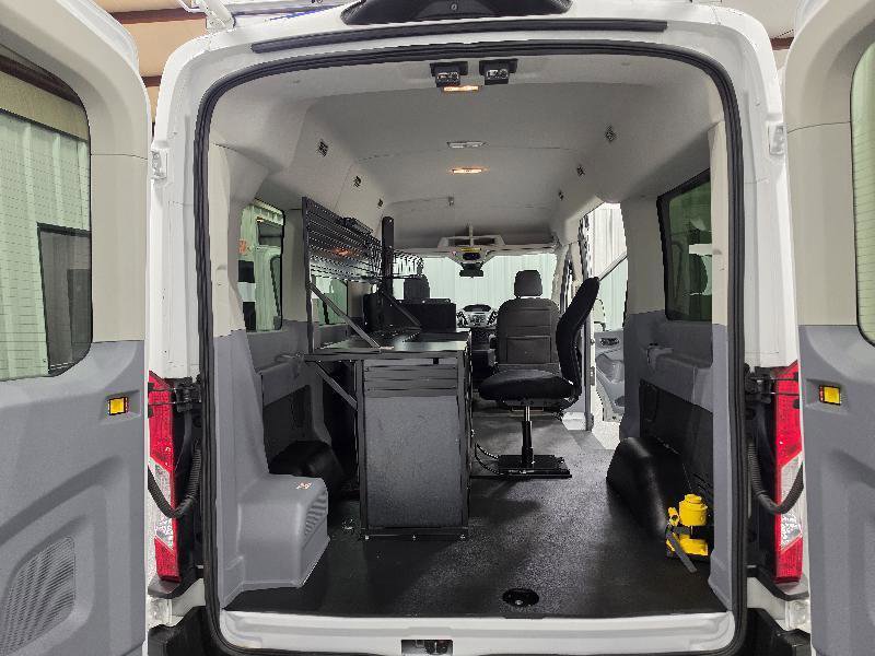Used 2019 Ford Transit 150 XLT image 8