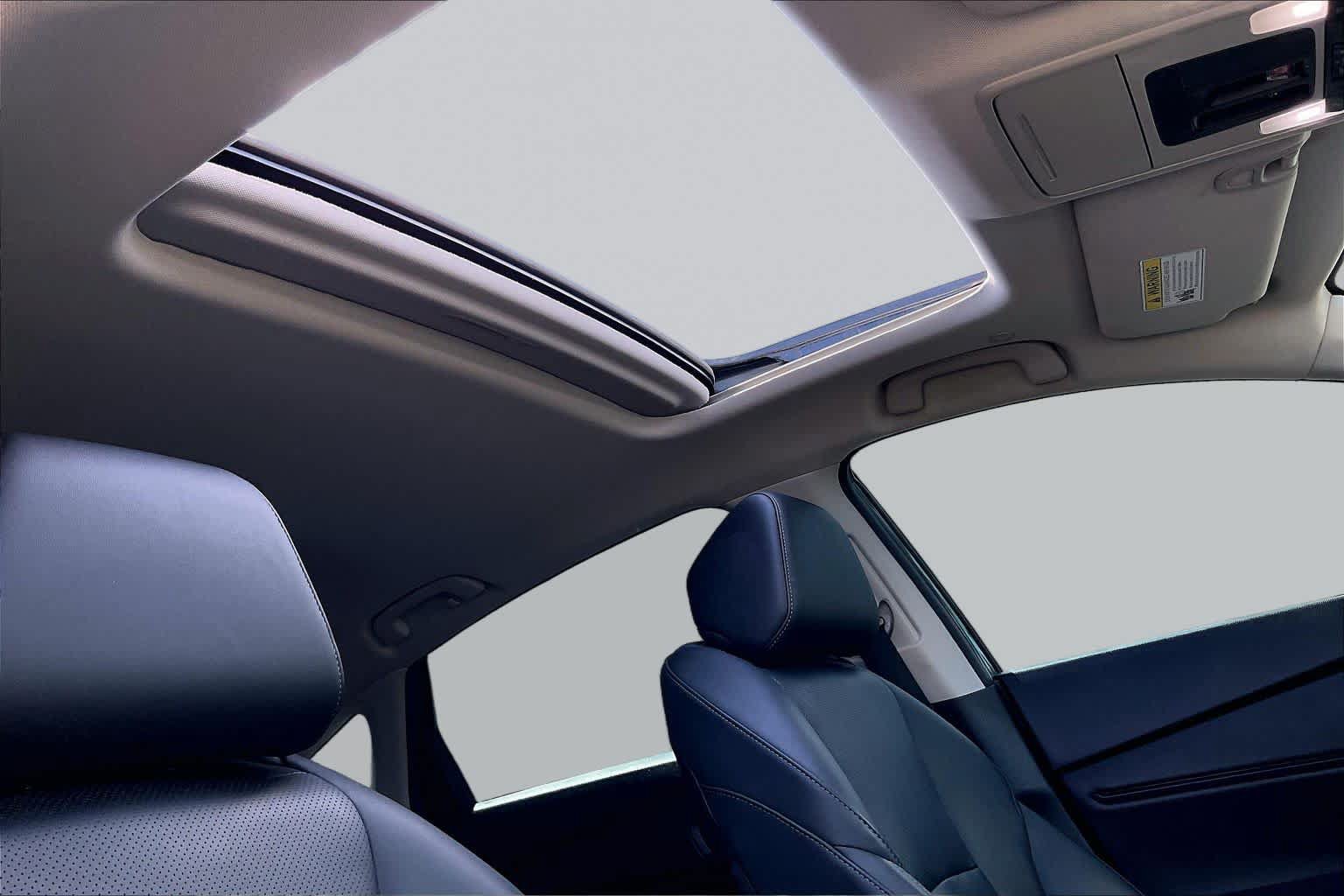 Used 2023 Honda Accord Touring image 13