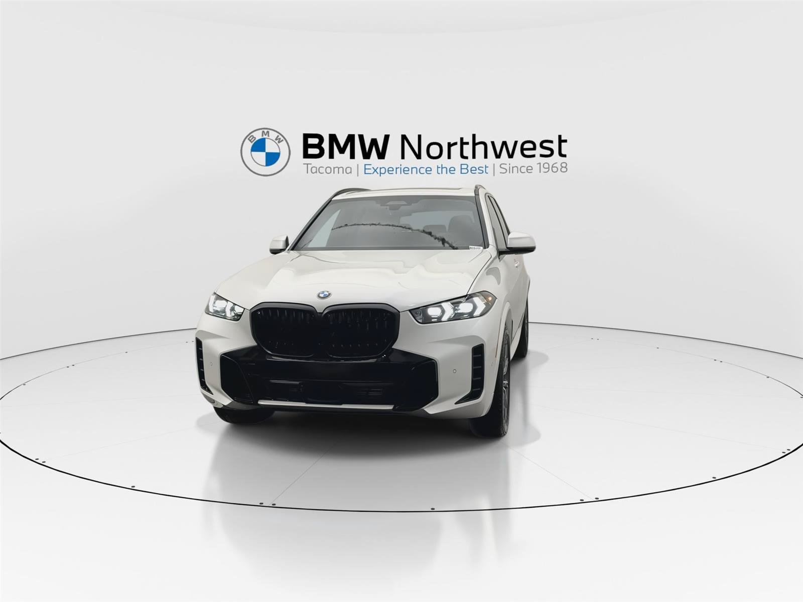 New 2026 BMW X5 xDrive40i w/ M Sport Package AWD/4WD image 8