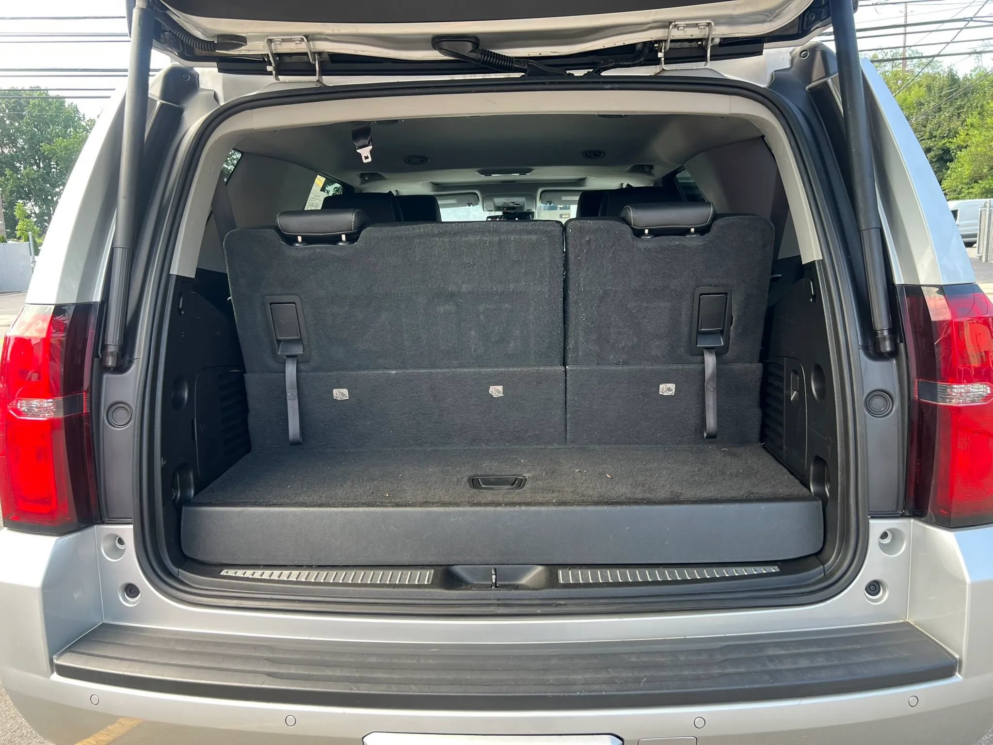 Used 2019 Chevrolet Tahoe LT AWD/4WD image 10