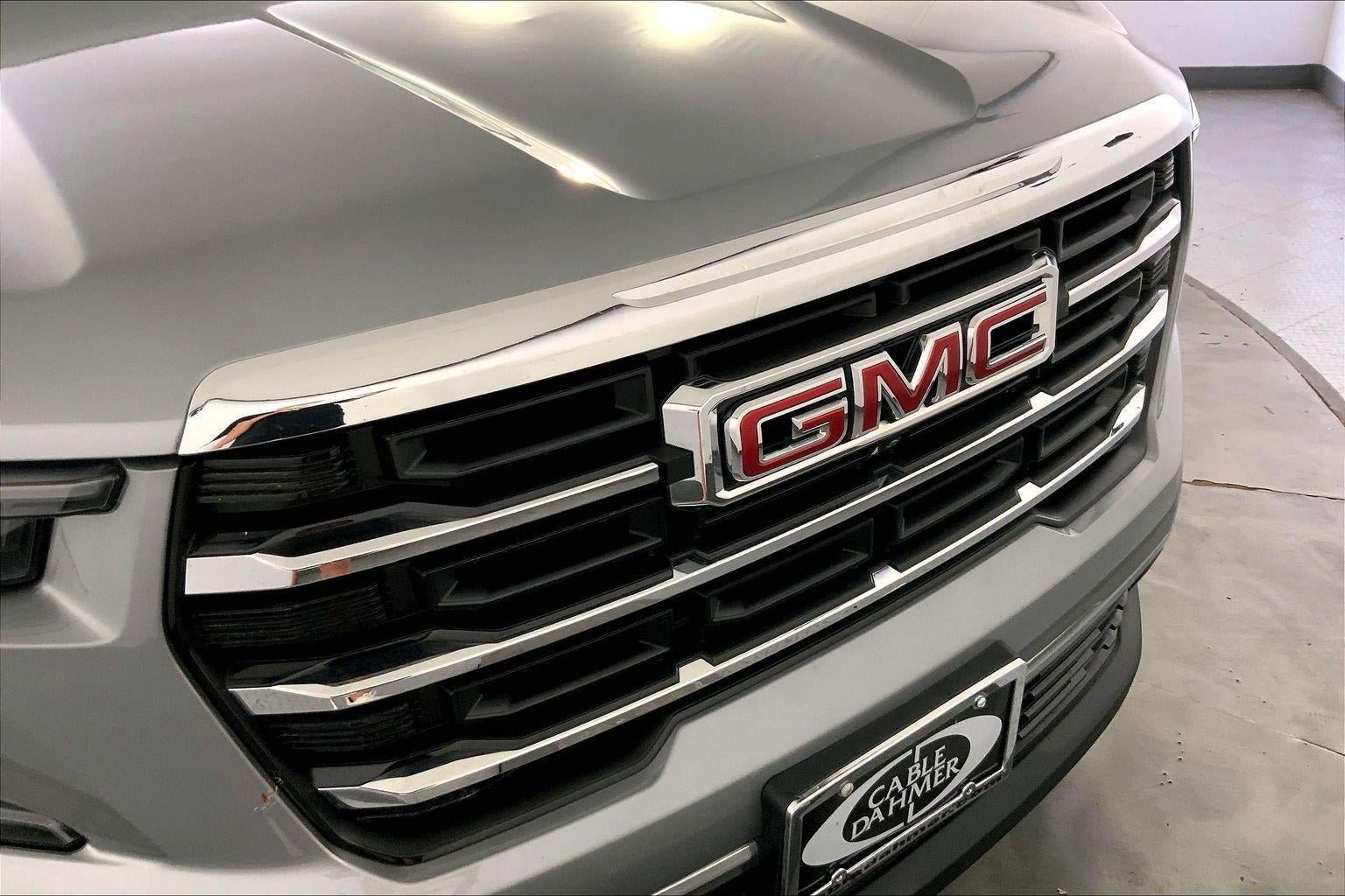 Used 2025 GMC Acadia Elevation AWD/4WD image 28