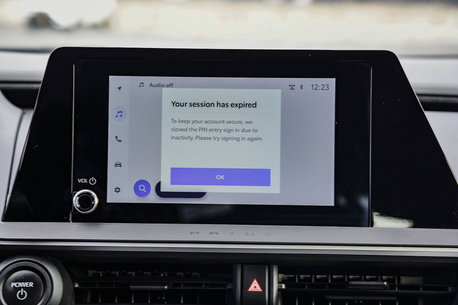 Used 2023 Toyota Prius LE image 17