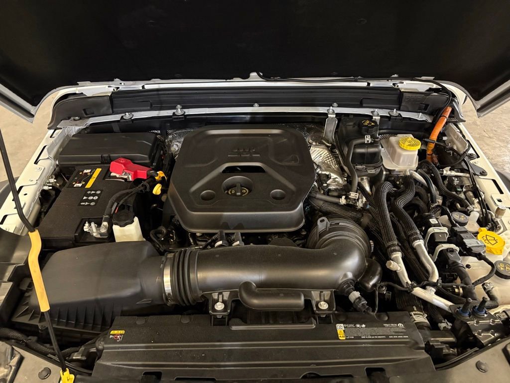 Used 2025 Jeep Wrangler Willys 4xe image 13