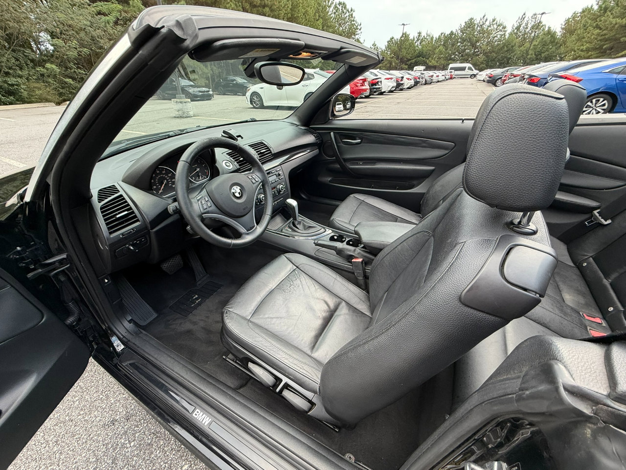 Used 2011 BMW 128i Convertible image 14