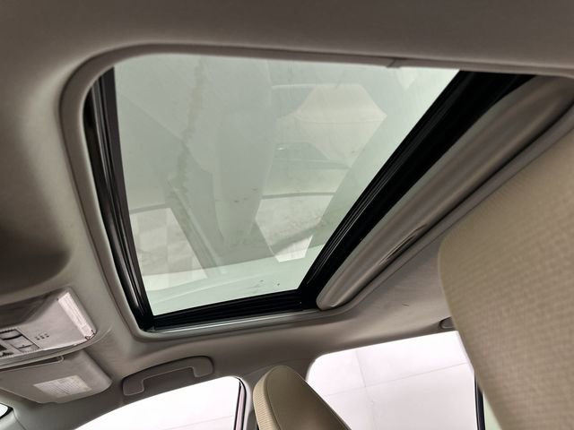 Used 2022 Toyota RAV4 XLE w/ Convenience Package image 19