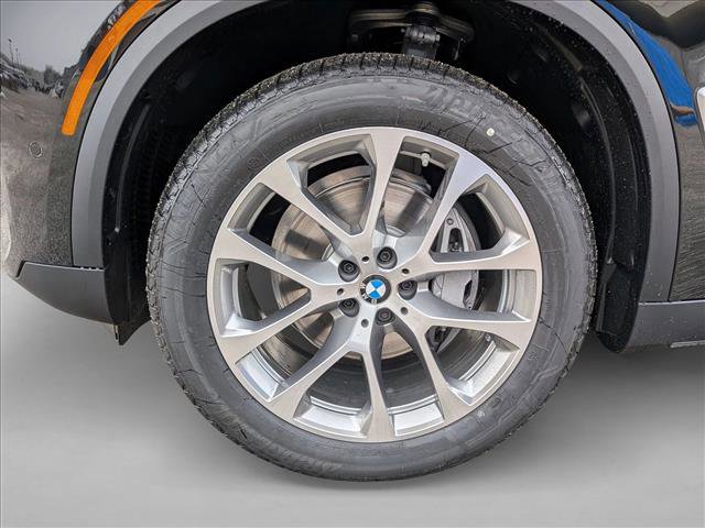 New 2026 BMW X5 xDrive40i AWD/4WD image 9