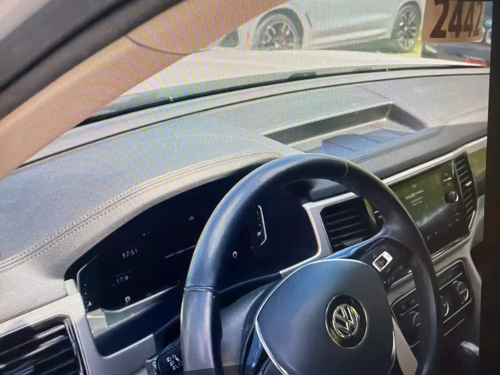 Used 2019 Volkswagen Atlas SEL Premium AWD/4WD image 30