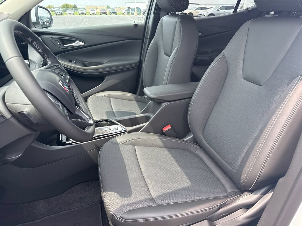 New 2026 Buick Encore GX Preferred FWD image 16