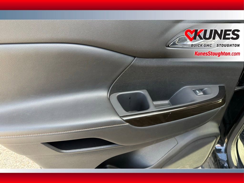 Used 2020 GMC Acadia AT4 w/ Driver Alert Package II image 37