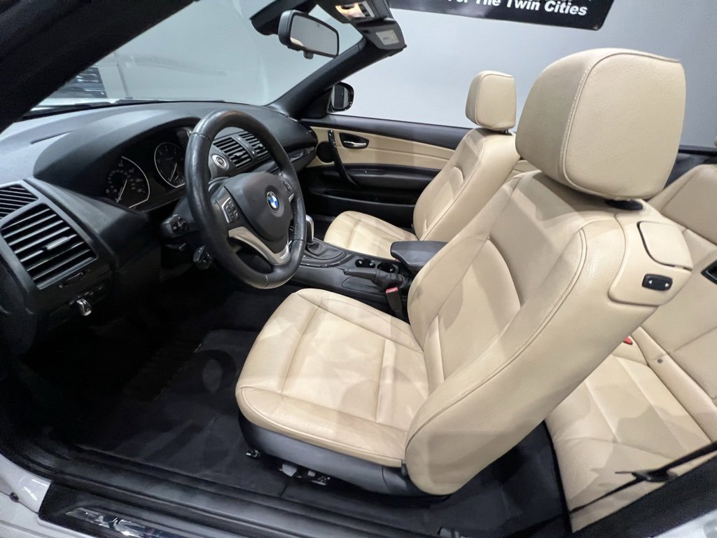 Used 2013 BMW 128i Convertible image 27