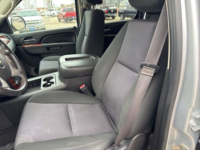 Used 2013 Chevrolet Avalanche LT image 22