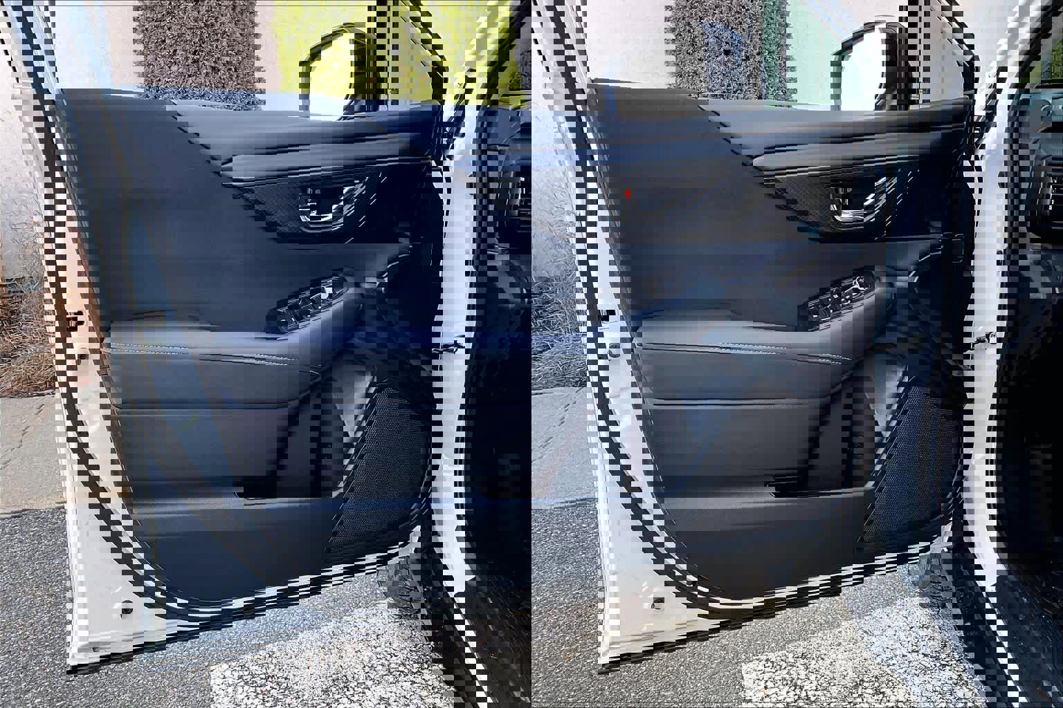 Used 2025 Subaru Outback Premium image 22