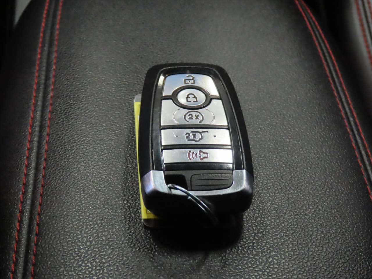 Used 2024 Ford Escape ST-Line w/ Cold Weather Package FWD image 18