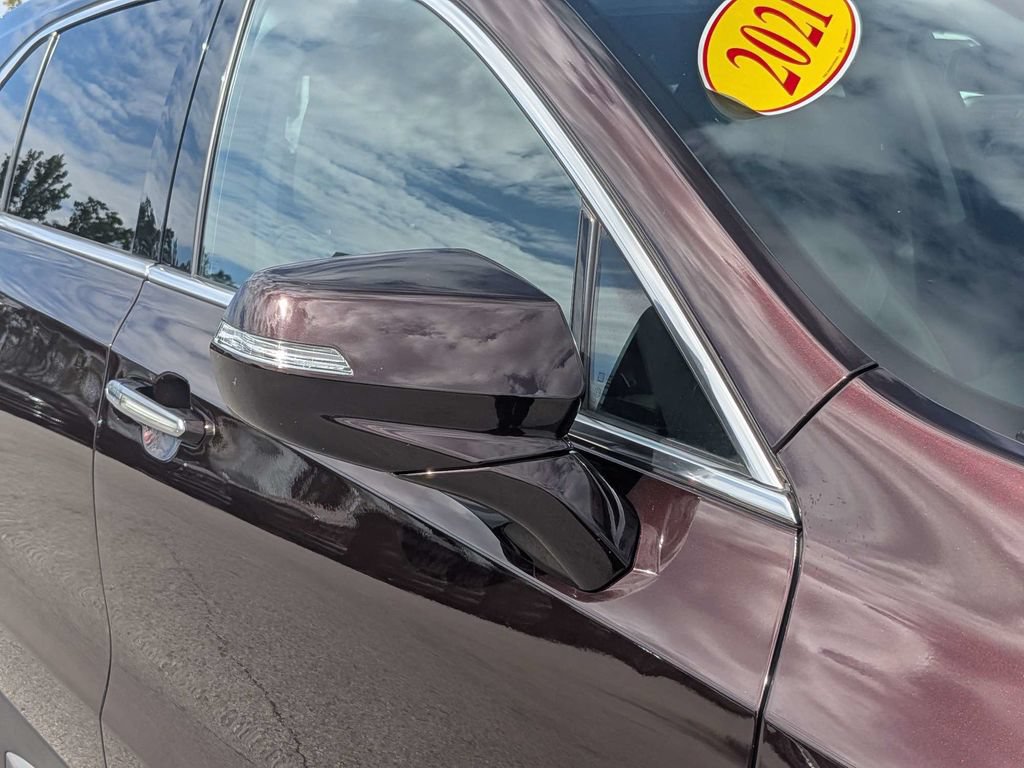 Used 2021 Cadillac XT4 Premium Luxury FWD image 11