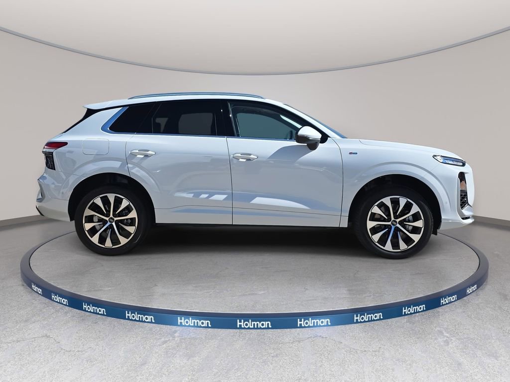 New 2026 Audi Q3 quattro 2.0T image 4