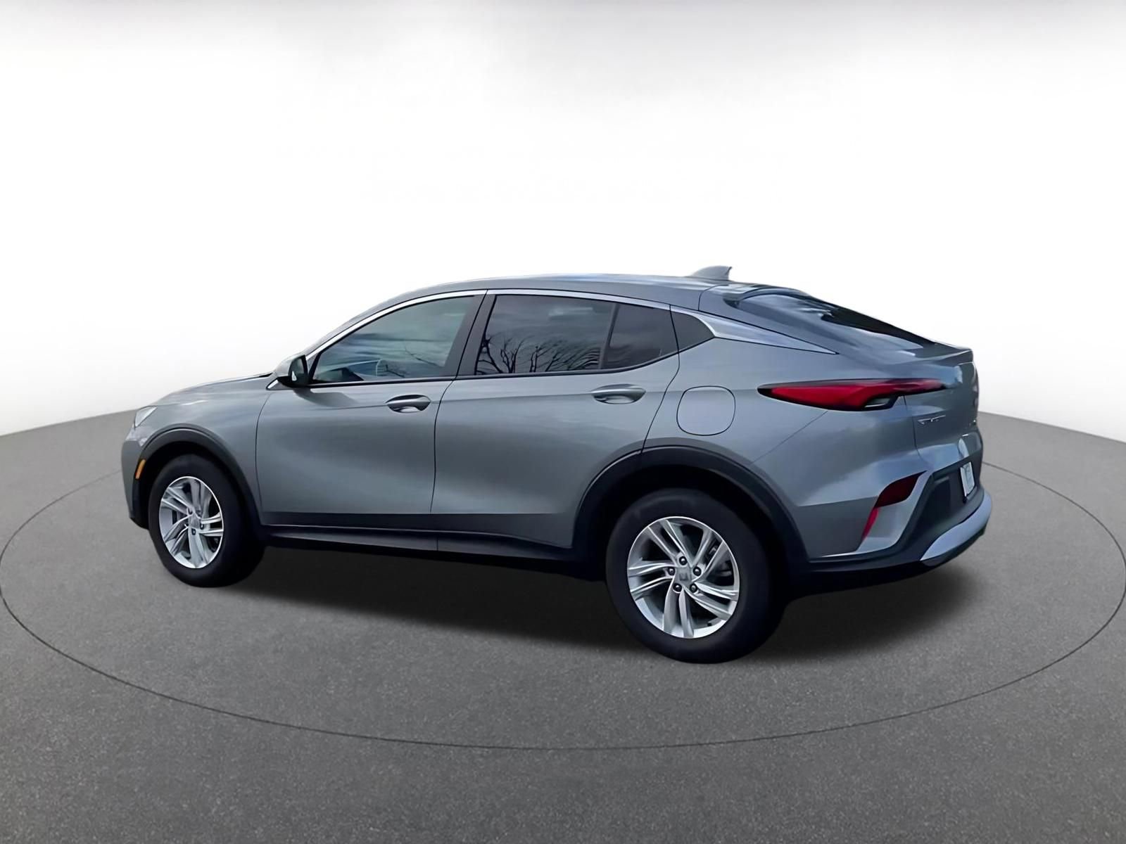 Used 2025 Buick Envista Preferred image 9