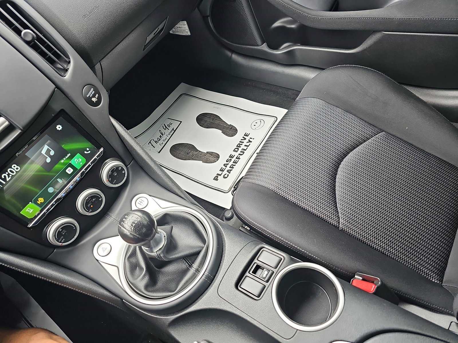 Used 2020 Nissan 370Z w/ Sport Package RWD image 23