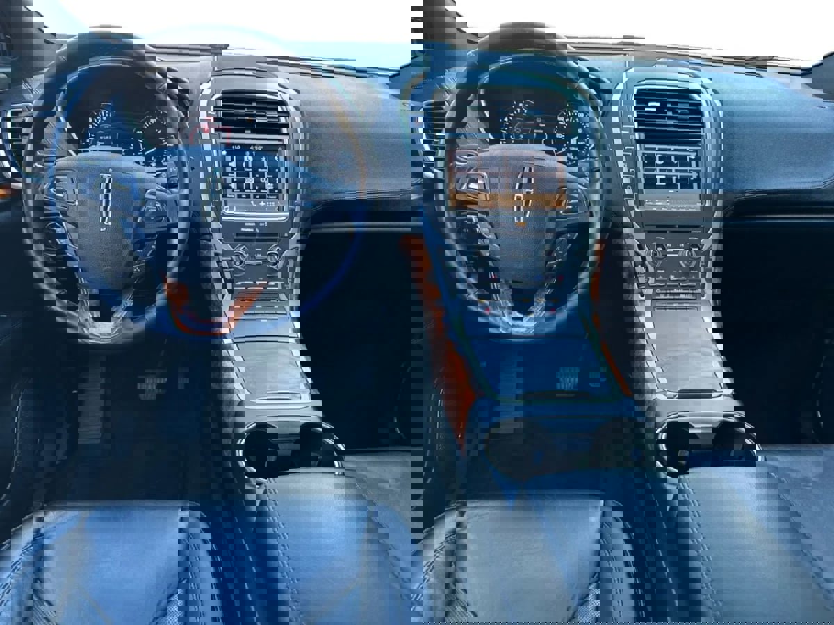 Used 2017 Lincoln MKX Select w/ Select Plus Package image 12