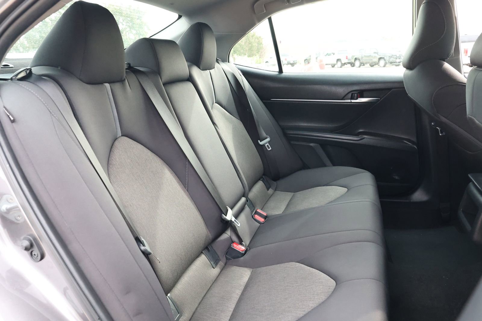 Used 2024 Toyota Camry LE FWD image 30