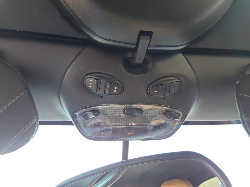 Used 2011 Porsche 911 Turbo S image 24