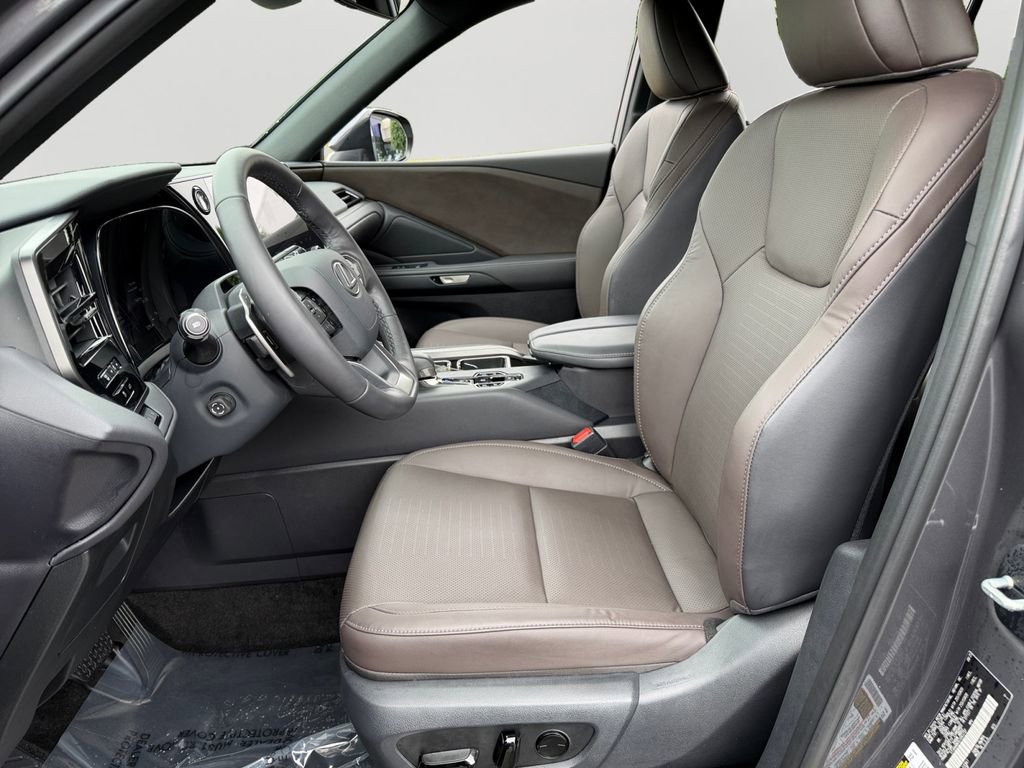 Certified 2025 Lexus TX 350 AWD w/ Technology Package image 16