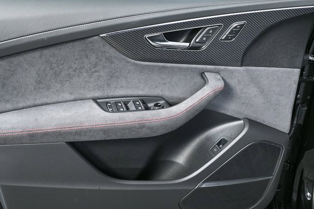 New 2026 Audi RS Q8 performance image 6