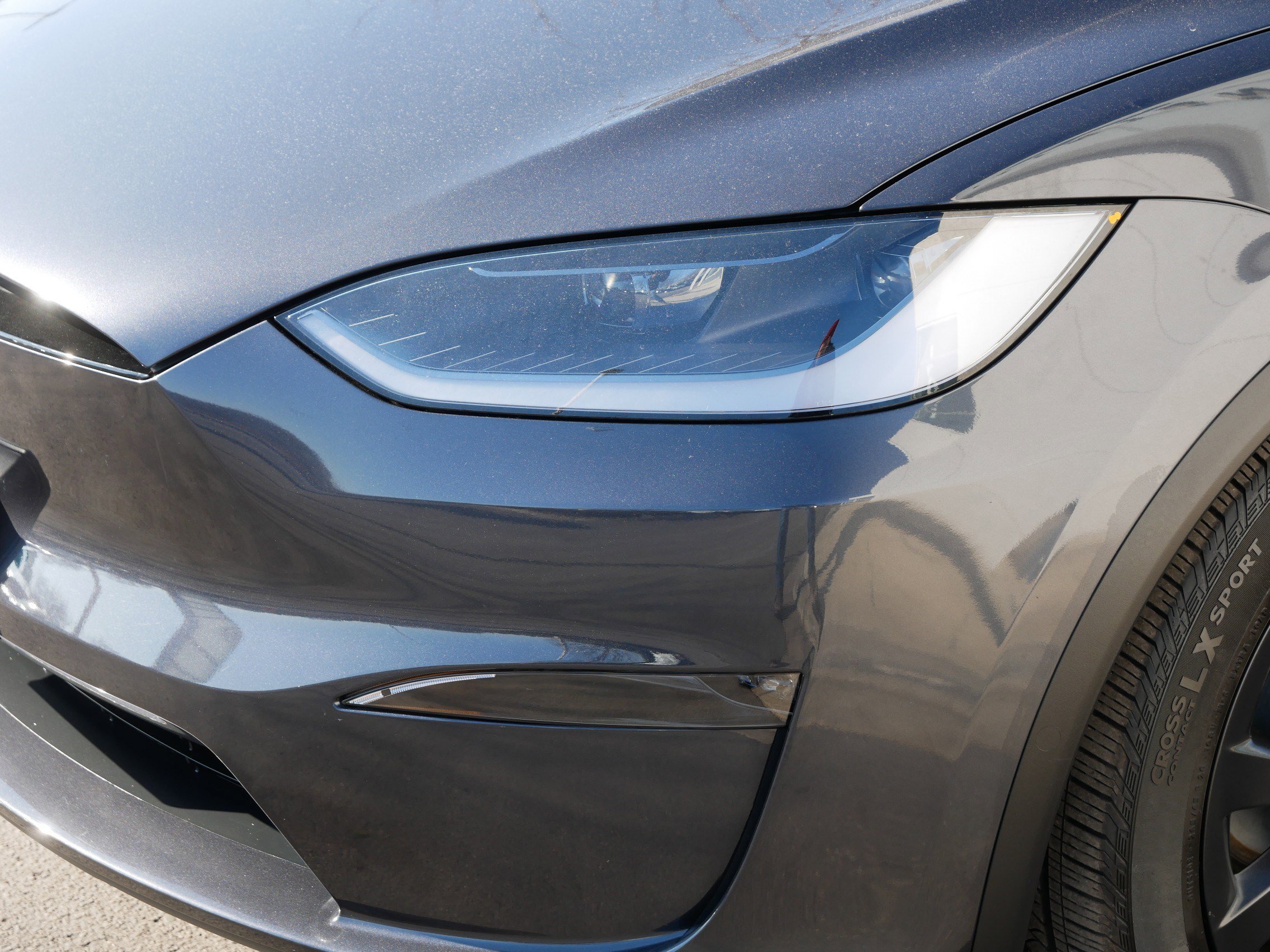 Used 2024 Tesla Model X image 16