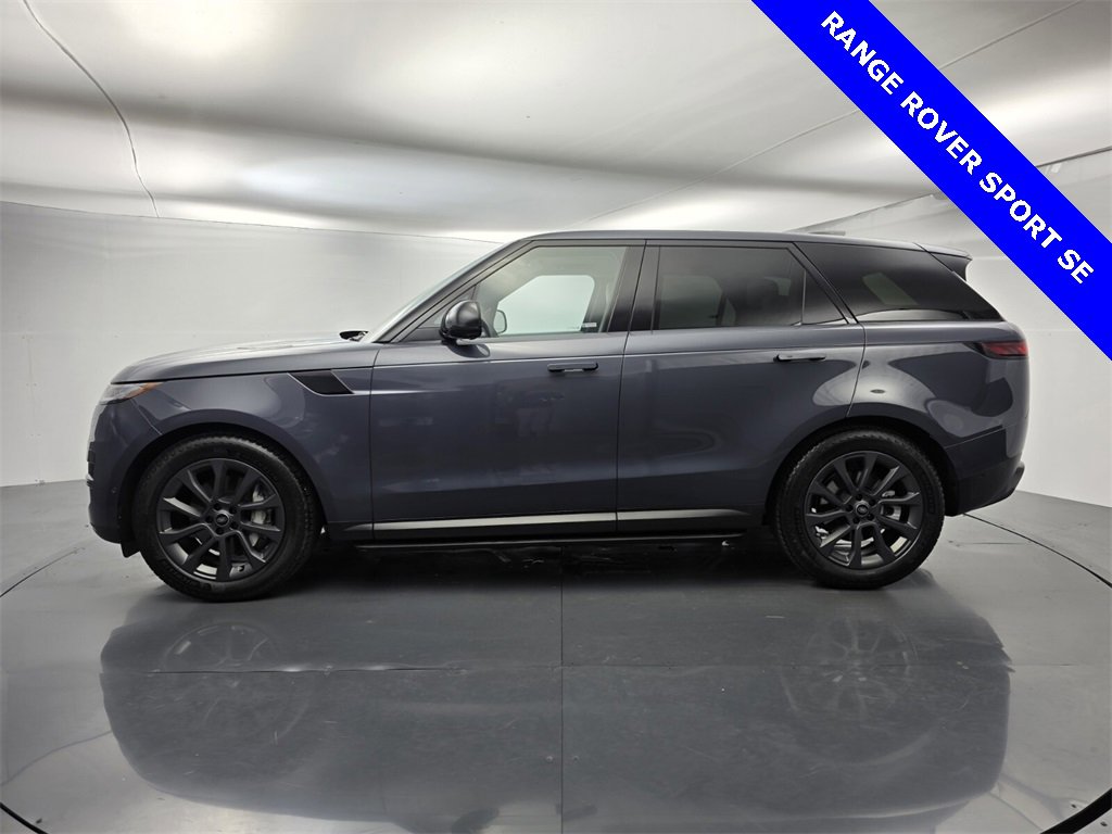 Used 2024 Land Rover Range Rover Sport SE image 7
