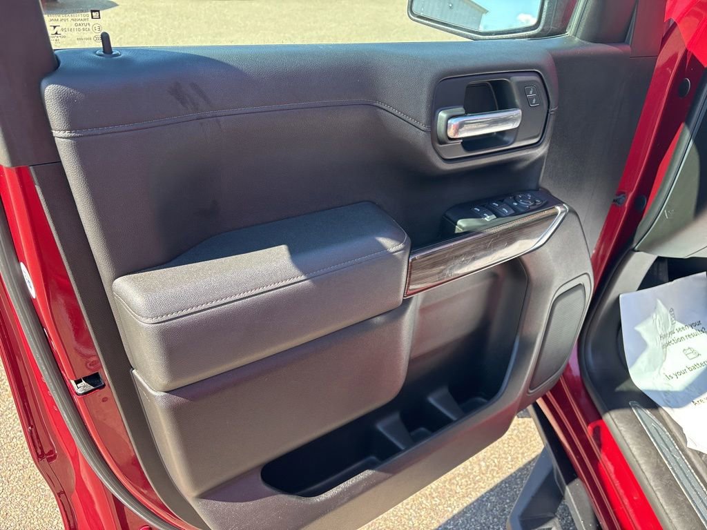 Used 2019 Chevrolet Silverado 1500 LT w/ All-Star Edition AWD/4WD image 12