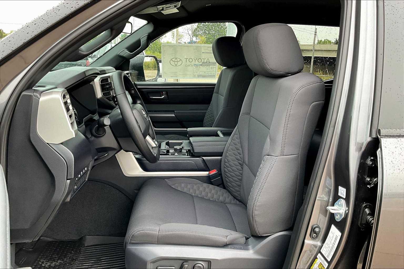 New 2026 Toyota Tundra SR5 image 9