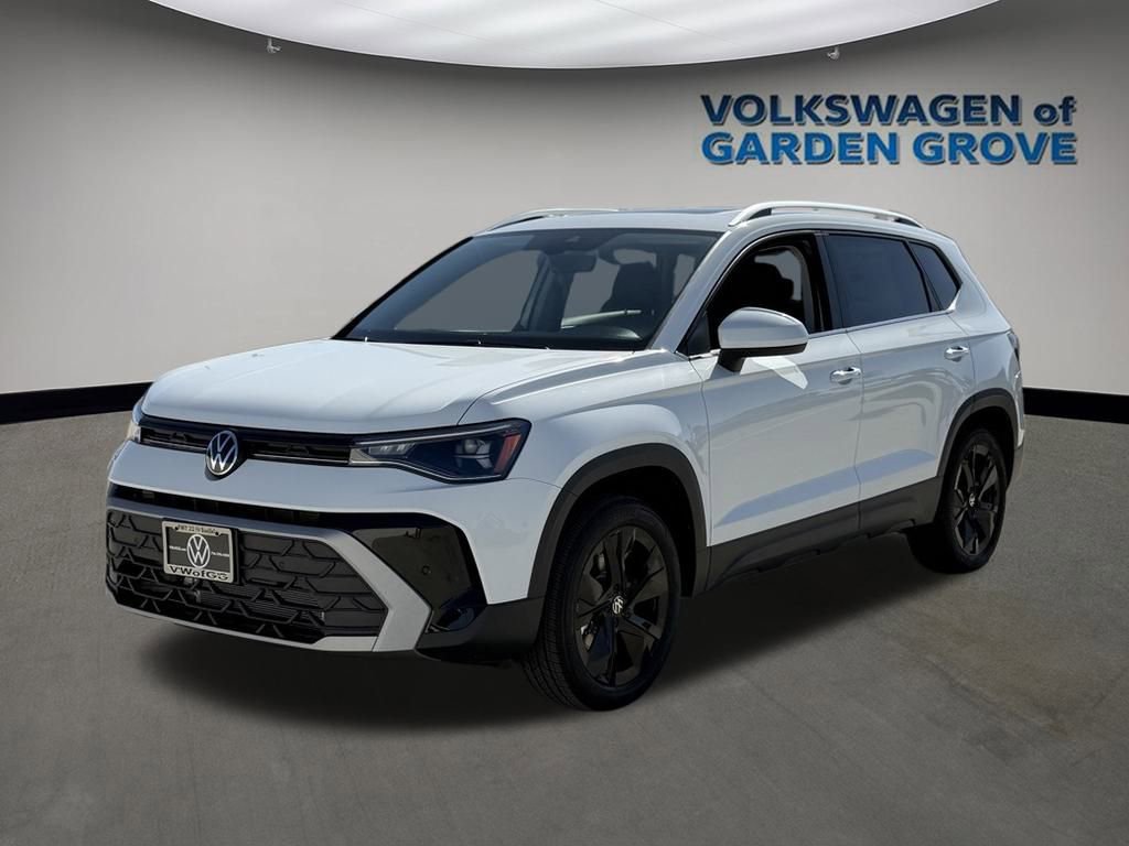 New 2026 Volkswagen Taos SE image 4