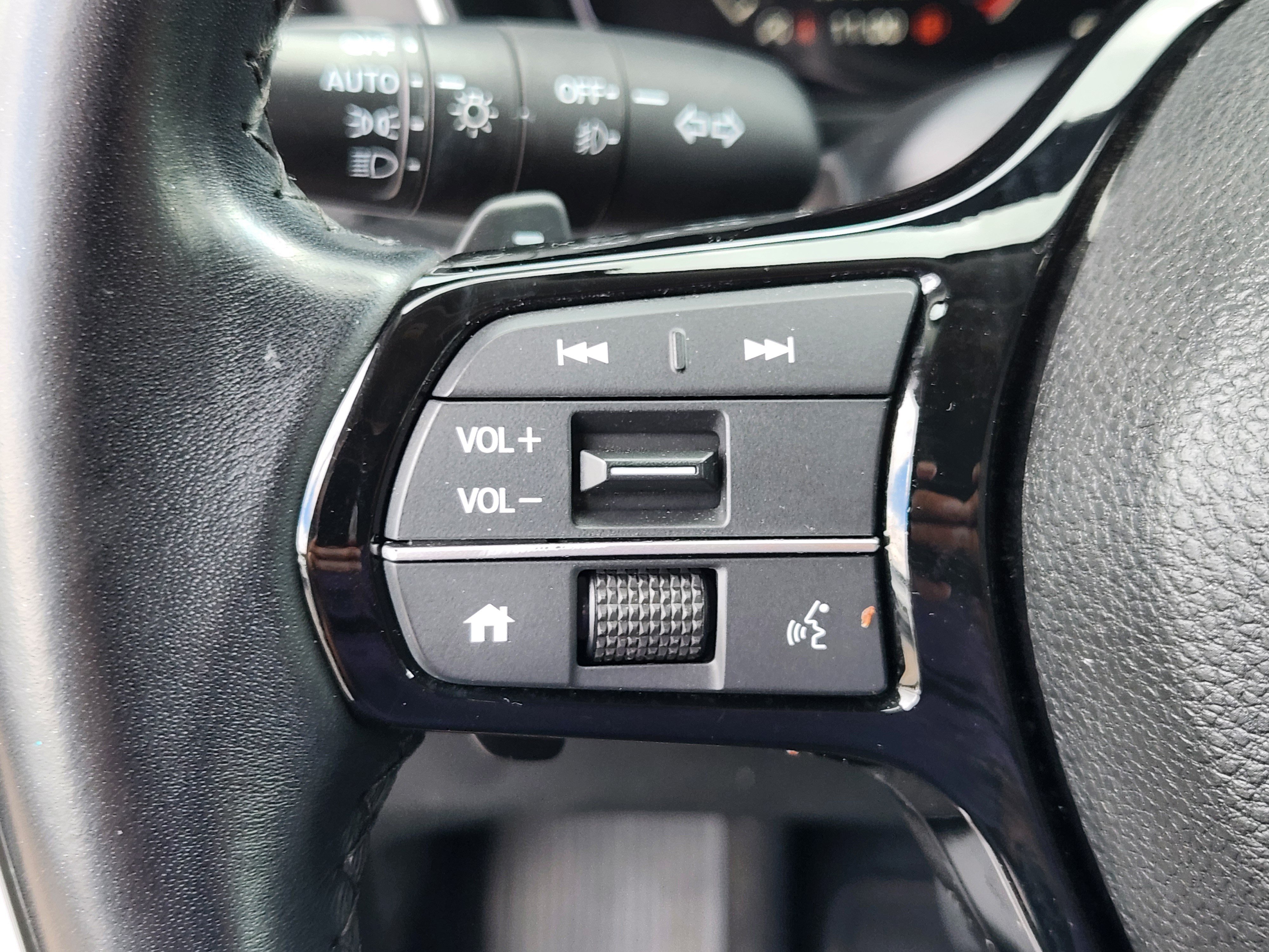 Certified 2023 Honda Pilot Touring image 26
