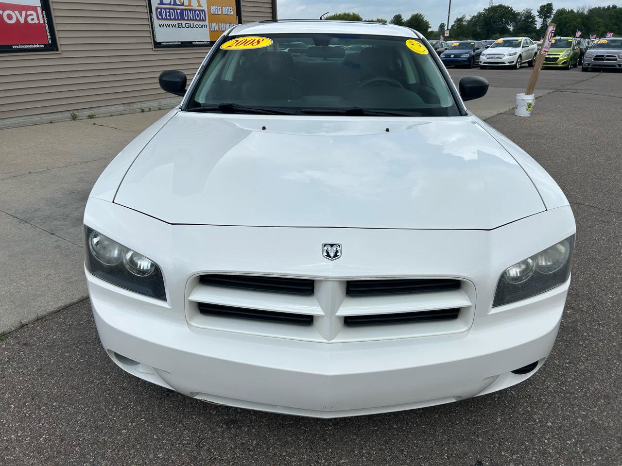 Used 2008 Dodge Charger SE RWD image 2
