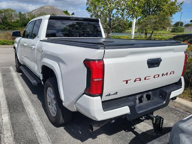 Used 2026 Toyota Tacoma SR5 AWD/4WD image 4