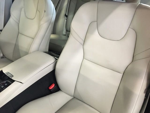 New 2024 Volvo S60 T8 Plus w/ Climate Package image 20