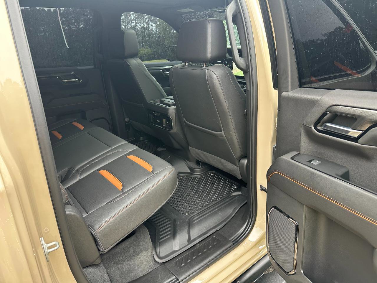 Used 2023 GMC Sierra 1500 AT4 w/ AT4 Premium Package AWD/4WD image 25