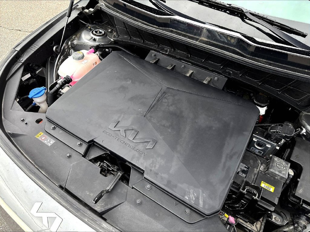 Used 2023 Kia Niro Wind w/ Wind Preserve Package FWD image 35