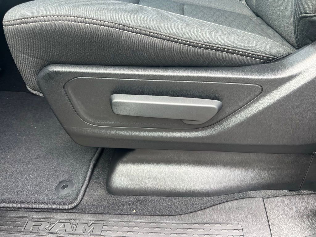 Used 2025 RAM 1500 Tradesman image 13