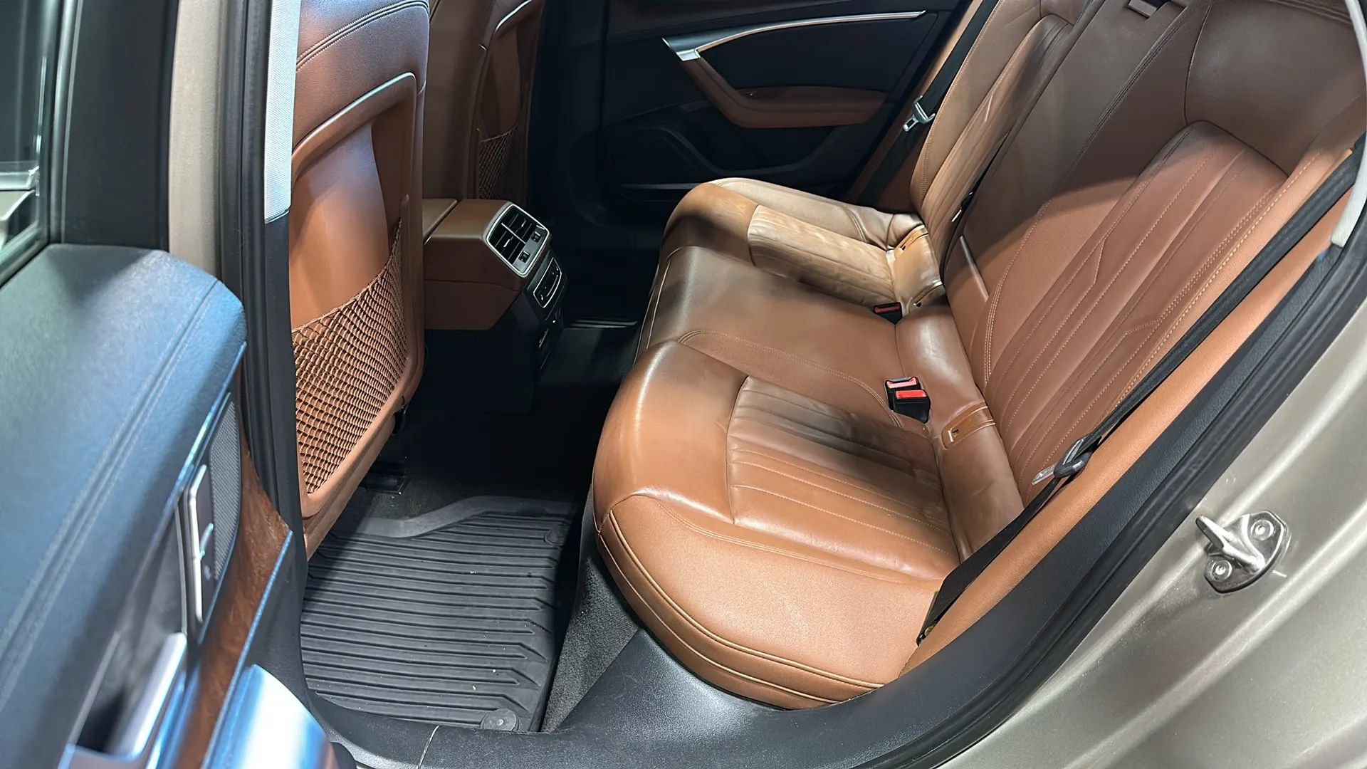 Used 2019 Audi A6 3.0T Premium Plus w/ Premium Plus Package AWD/4WD image 11