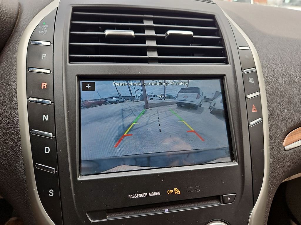 Used 2018 Lincoln MKC Select w/ Select Plus Package image 28